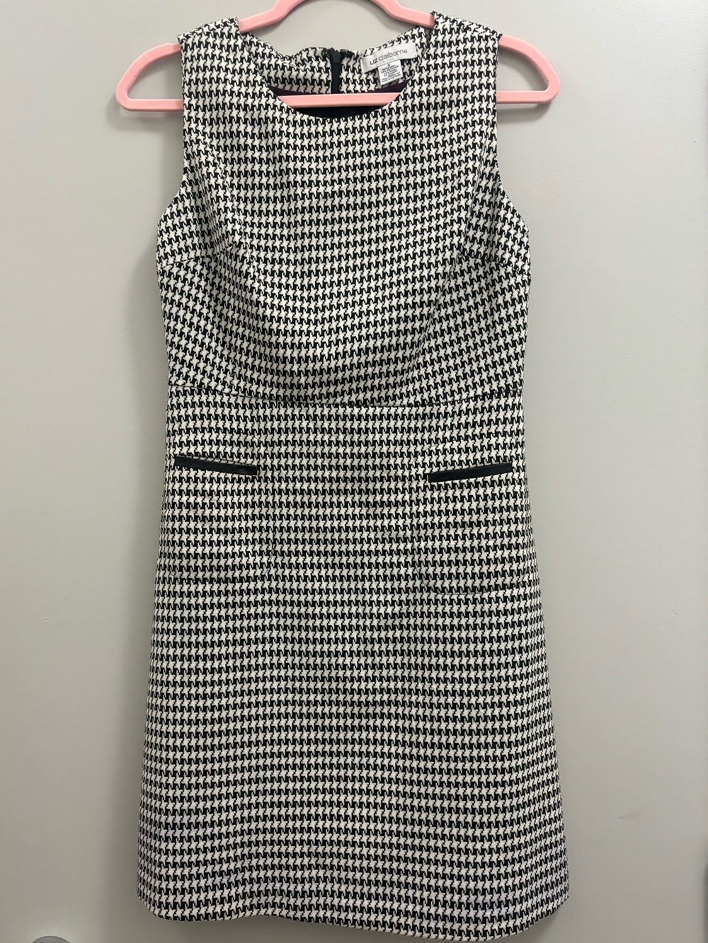 Liz Claiborne Black & White Houndstooth Sheath Dress
